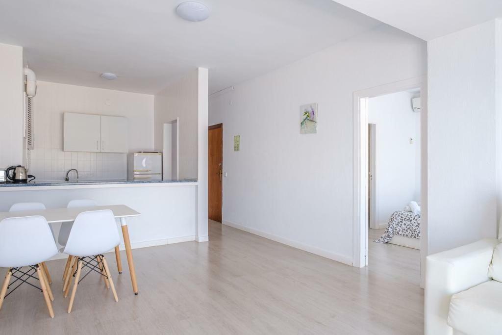 Jacaranda Apartments & Studios Es Canar  Ngoại thất bức ảnh